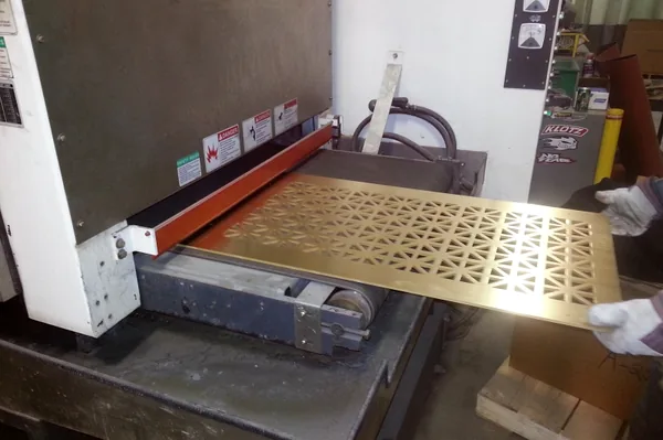 Waterjet 1/4" Bronze Grille